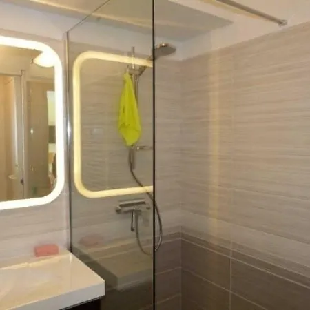 Apartment 2p Cap Esterel Saint-Raphael (Var)